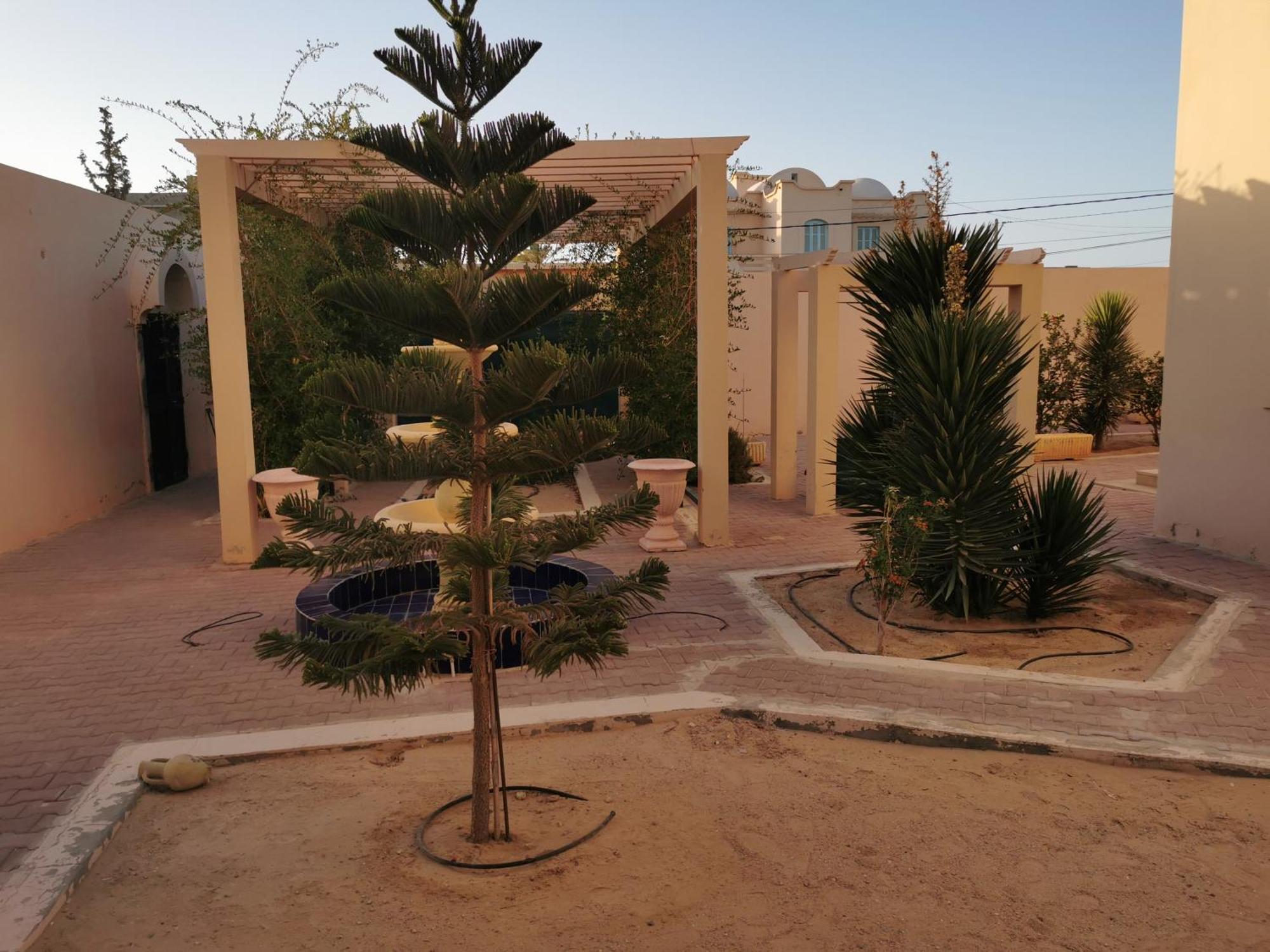 Appartamento Dar El Bey Ajim Esterno foto
