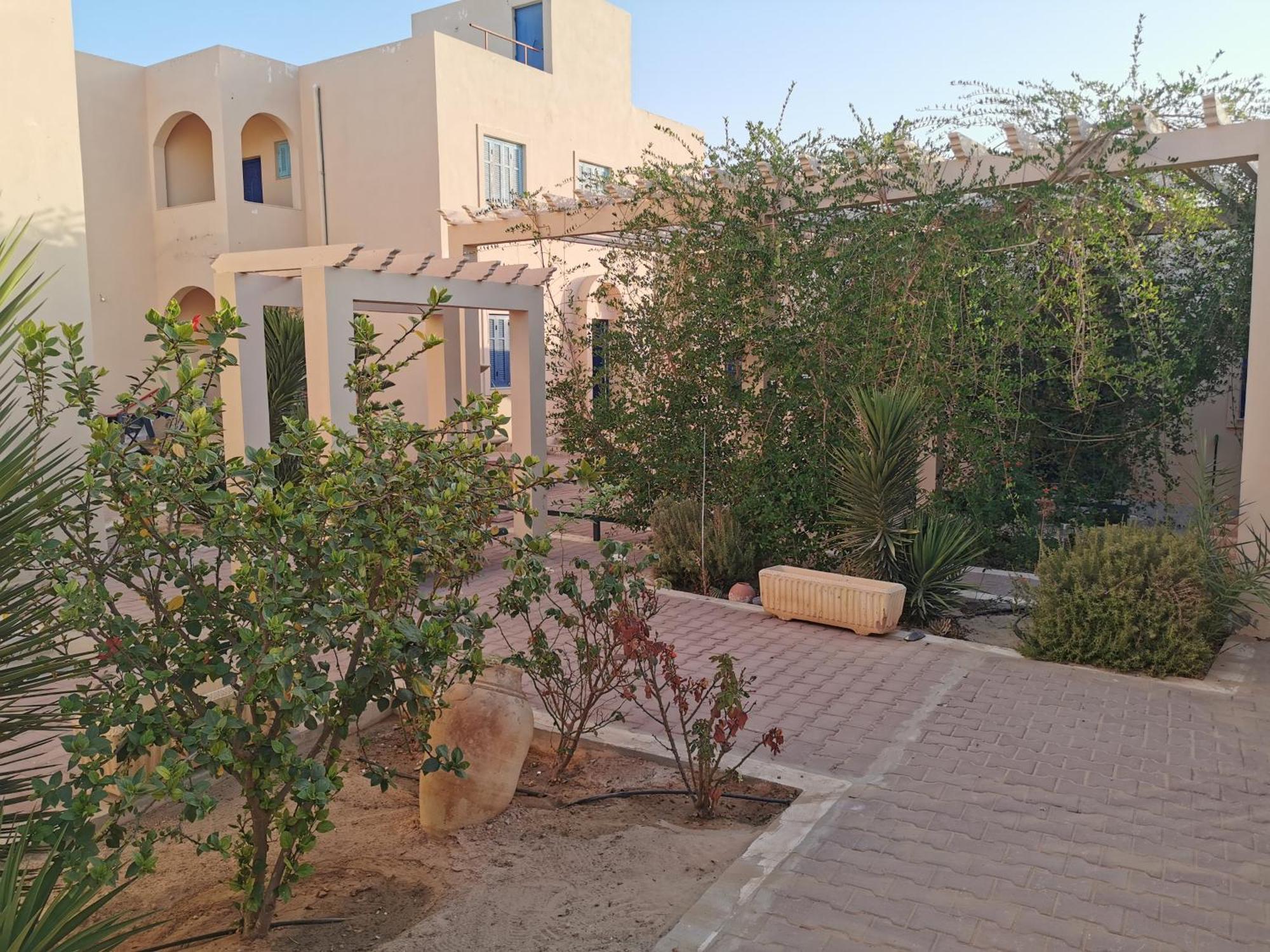 Appartamento Dar El Bey Ajim Esterno foto